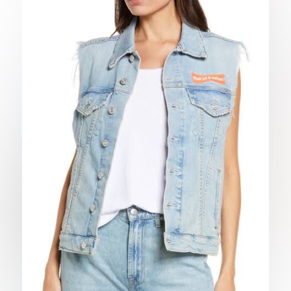 NWOT- 🧷 MOTHER ‘The Drifter’ Light Wash denim vest